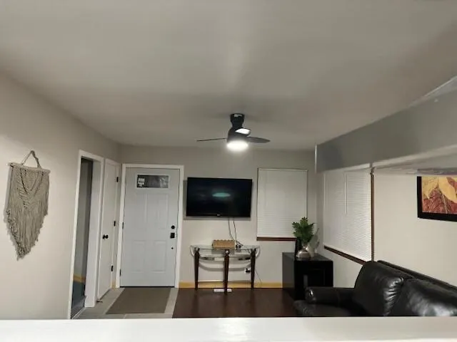 Hébergement de vacances Sunnyside Rental-entire Vacation 3 Bedroom 2 Bathrooms 1 Kitchen *